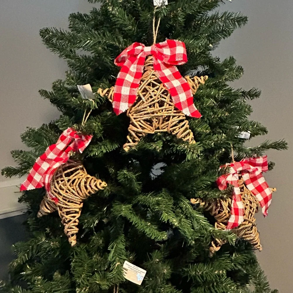 Six Large North Pole Metal & Wicker Star Ornaments Checker Bows 8.5” x 8.5” NWT